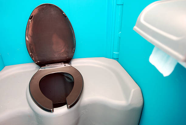 Portable Toilet Options We Offer in Brownfield, TX